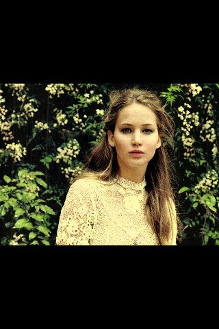 actress||single