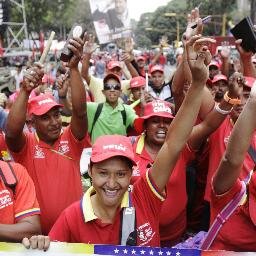 HERMOSA CHAVISTA AMANTE DEL BUEN VIVIR