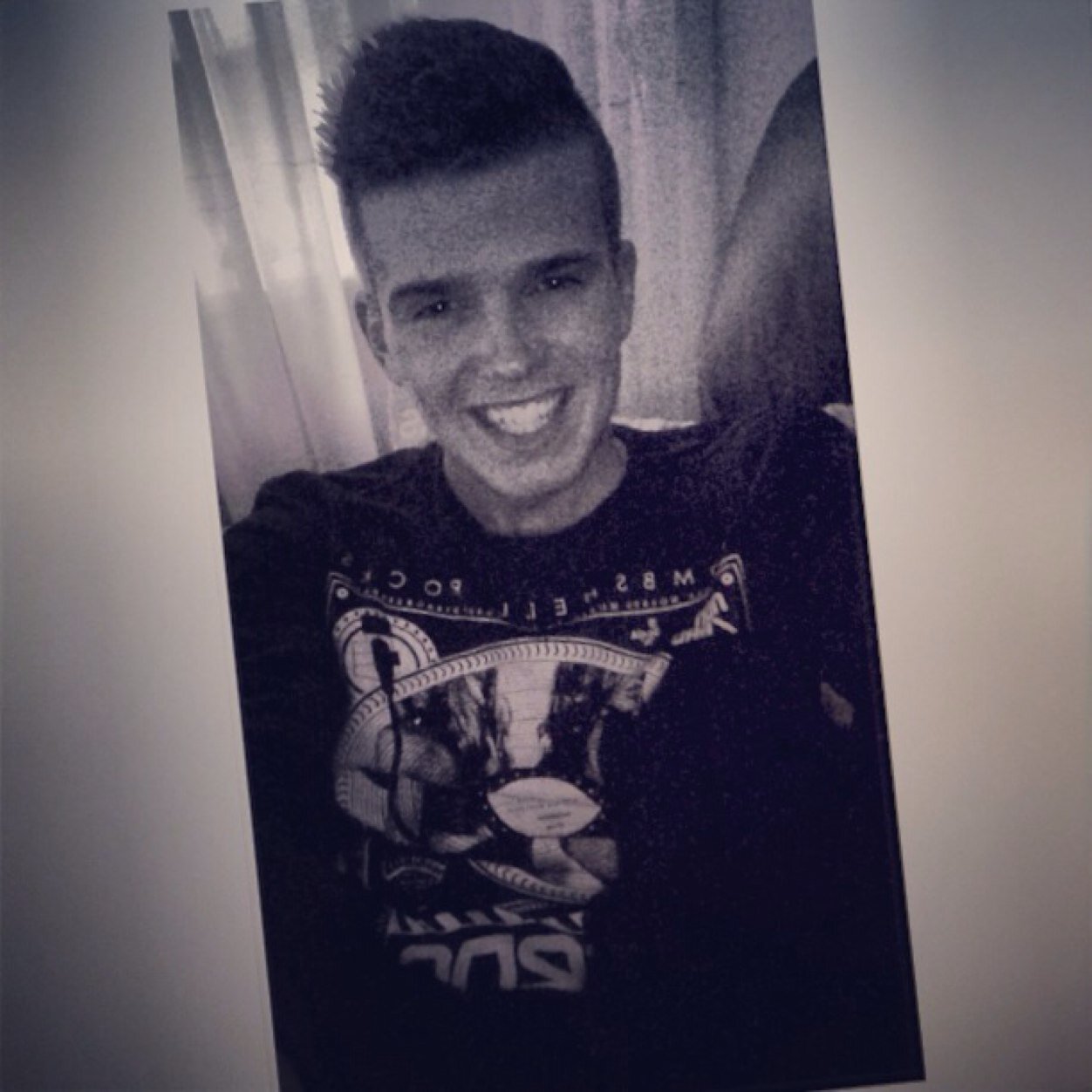 MONEY / twitter iets / kwaai / instagram : lennartx /  / LOVE /