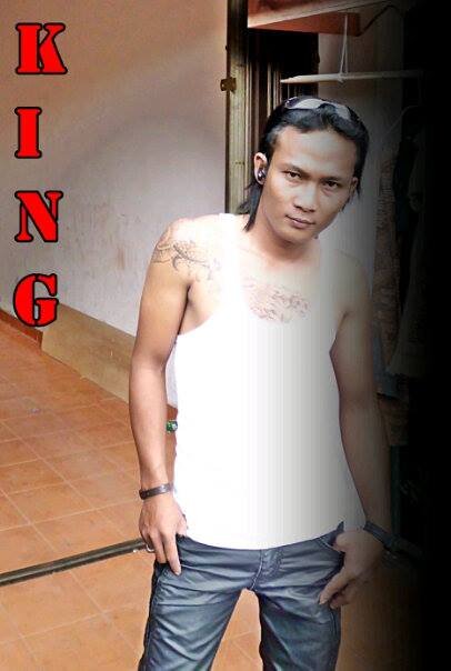 GARNETCROW4's profile picture. 