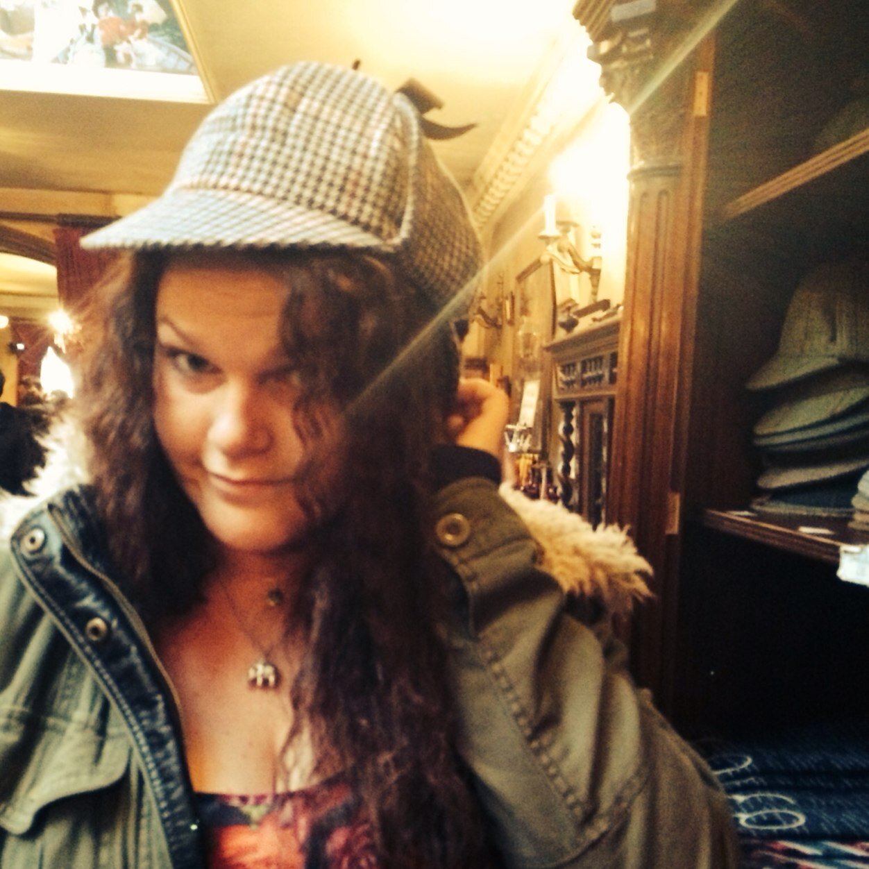 tiffedmunds's profile picture. 