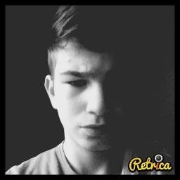 15 Futbol,Eminem,Taladro,Sezar,Rihanna,Tupac,İnci Caps 3 3 3