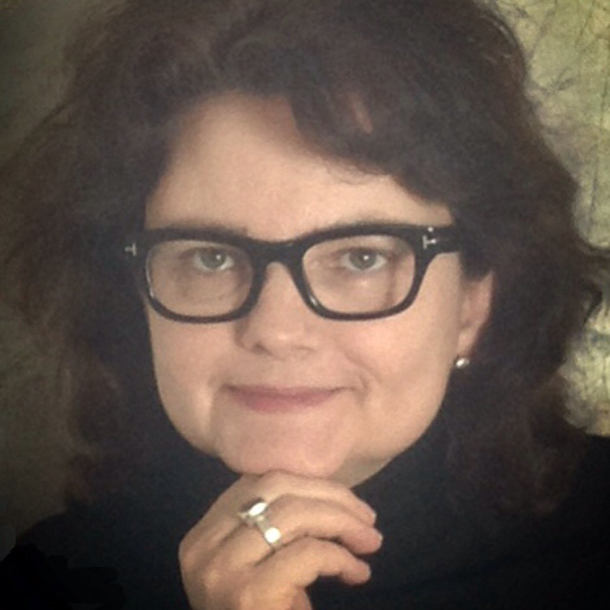 Arts Enthusiast and Real Estate Broker licensed with Real Estate CITY Inc. Brokerage