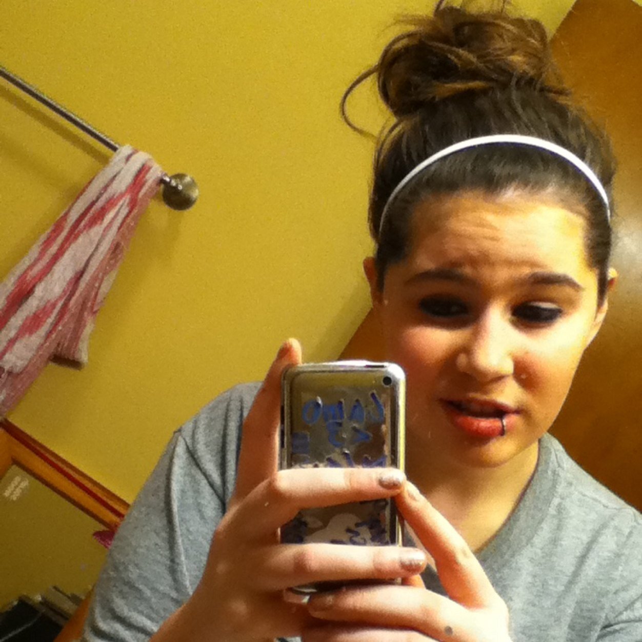 Live life to the fullest an dont let anyone crush that 3