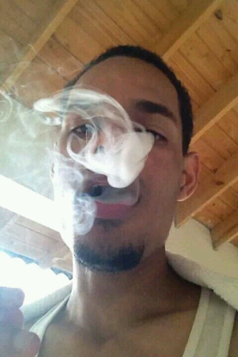 YoanBaret's profile picture. Un Tipo Jevi #Enamorado De La #Vida Sincero 100% Futrao Con @poetacalle Y @mozartlaparamvp   Actriz Favorita @Cheddyg  BBM 2154E394 WhatsApp 849-249-7782