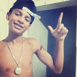 https://t.co/RRDgApNP9H
chama no whats , 94602-2390