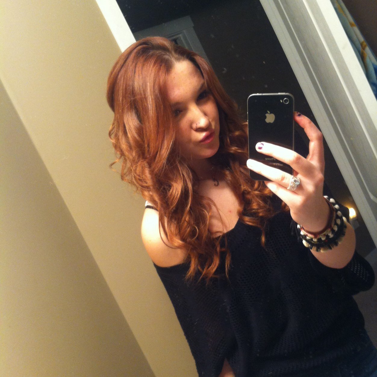 CoraleeVictoria's profile picture. Im 16 and i love to sing and dance. Im a model and starting to act soon (: Follow and ill follow back !