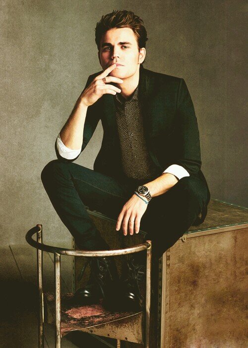 Paul Wesley (sex god) appreciation page + my annoying tvd tweets ur welcome