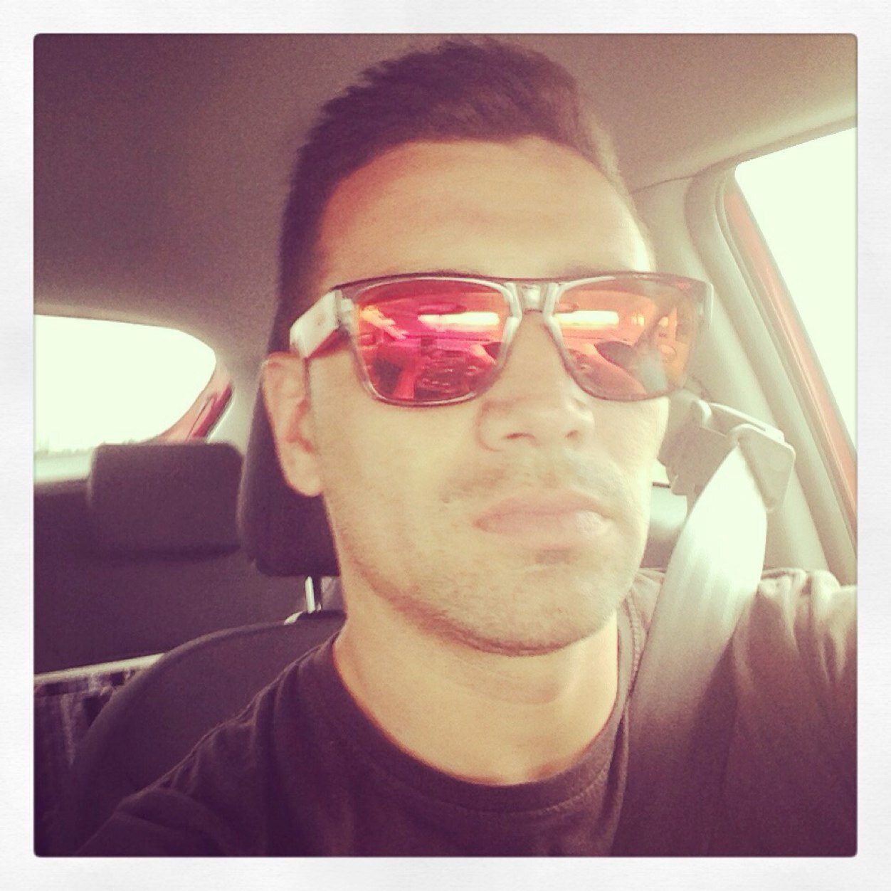 LSotoastorga's profile picture. Profesor de Educación Fisica, Magister en Gestión de la Actividad Fisica. y Deportiva. Azul de Corazón.