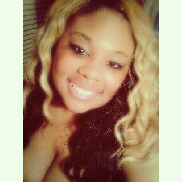 Whitney bee's my name I'm very humble a mighty powerful woman of God ♡ #TeamFOLLOWBACK   Follow by: Ray j :)