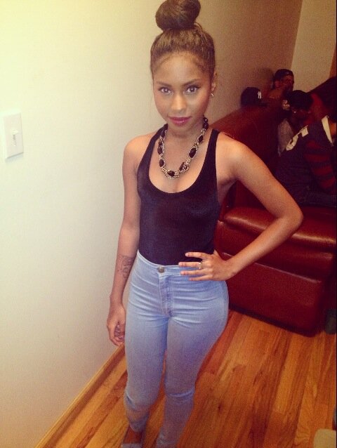 ChloFenlon's profile picture. Don't waste your time giving someone a second chance, when there is someone better out there waiting for their first.