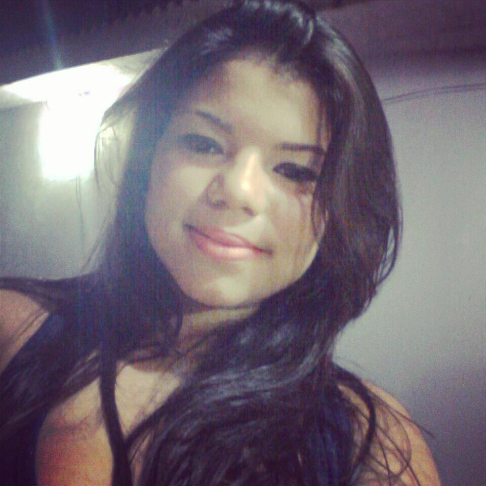 Brasileira , 16 anos ,