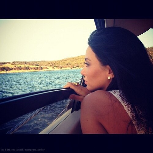 Missing someone + No texts from them = Worst feeling.
