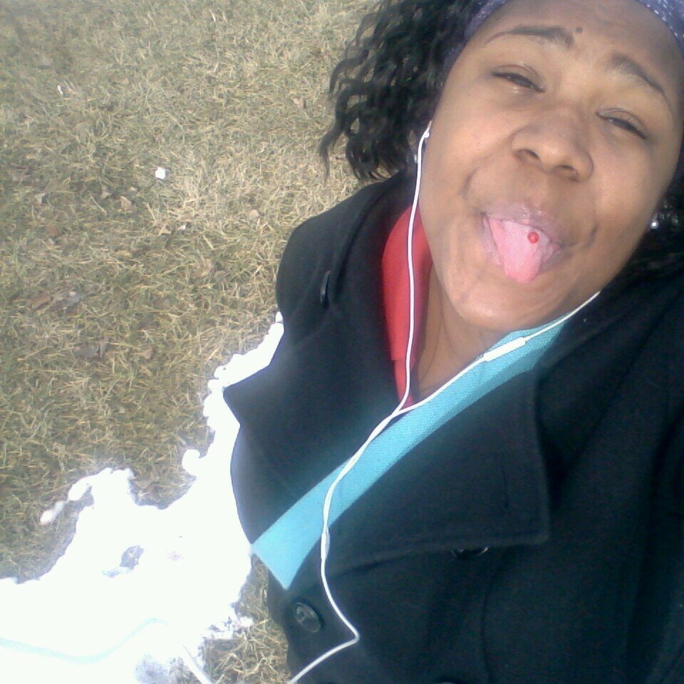 Kam_KNOWSbest's profile picture. . can't trust a soul