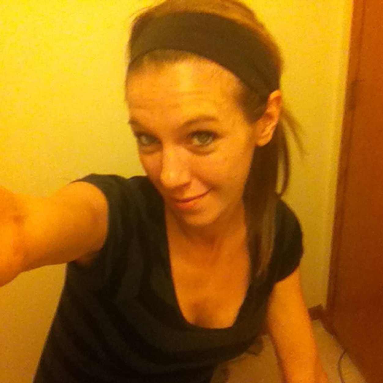 beckers81108's profile picture. 26 years old mommy of two :)... Thats all i can think of for now