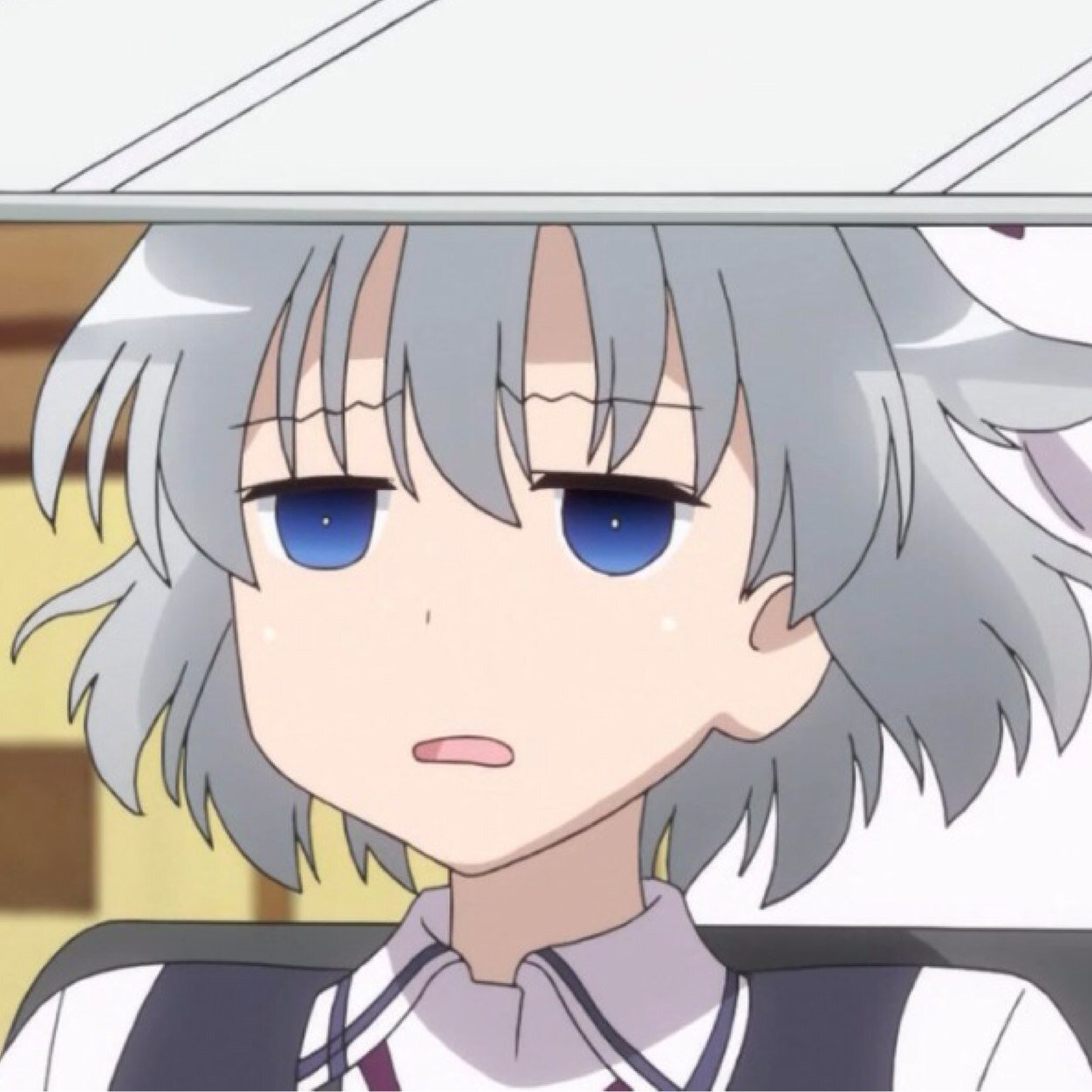 ペンを回して麻雀も打つ現役JKです http:// https://t.co/WMKFFjOh3f