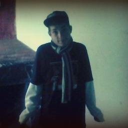 Em MeLLamo GAbriel ,Soy Un Chiko Que Le Gusta Jugar Mucho Al Futbol,EEm Soy Alto Mido Alrededor De 1,73,Emm Y wEEE Qcio