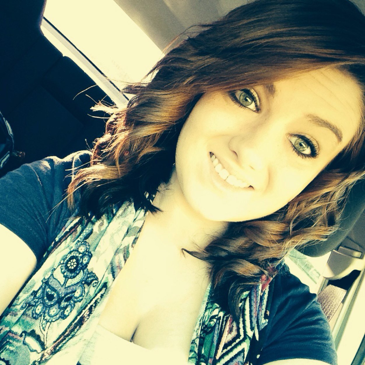 Let's go to Neverland && come back when forever ends. (: