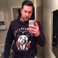 AriFuknGold (@frankthesuit) 's Twitter Profile