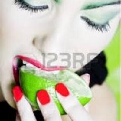 きれいなお肌になろう 痩せすぎていても太りすぎても 女性ホルモンに差し支える きれいなお肌になろう 痩せすぎていても太りすぎても 女性ホルモンに差し支える