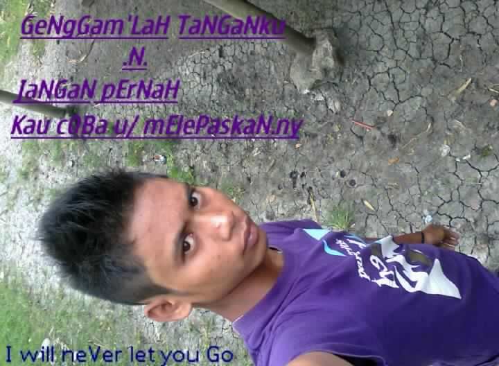 Mahesa96_asc's profile picture. Aqhu hanya org biasa.
yg tak luput dgn dosa.