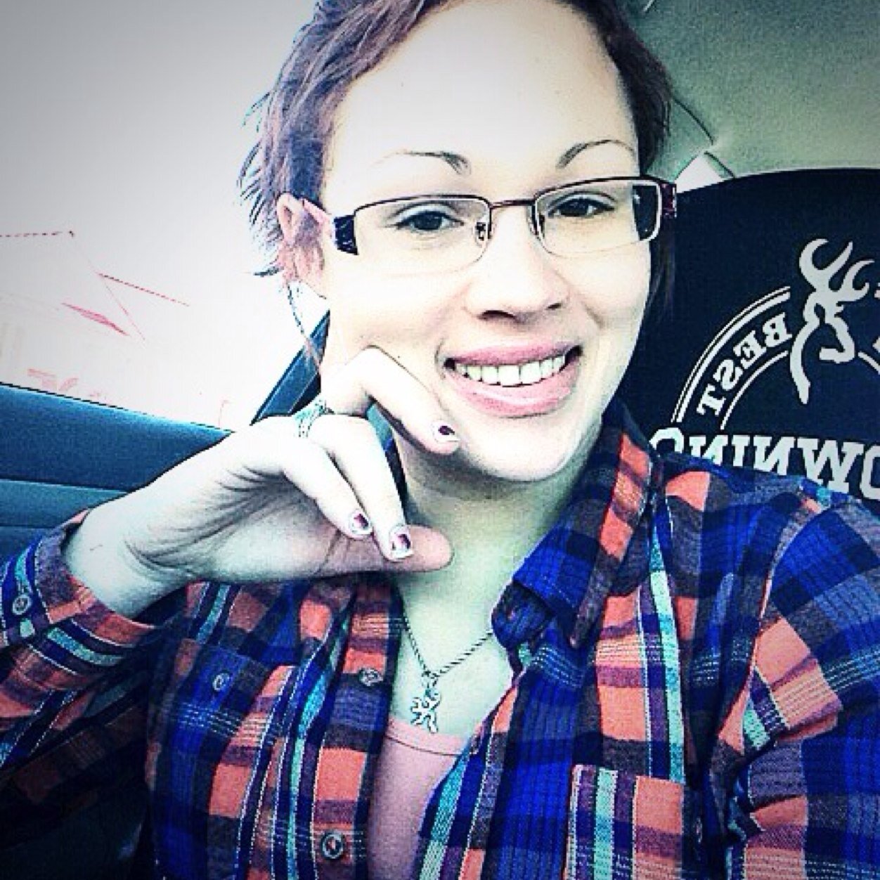 4.8.90 ;; 23 ;; Married to a US Soldier and mommy to two beautiful children.
