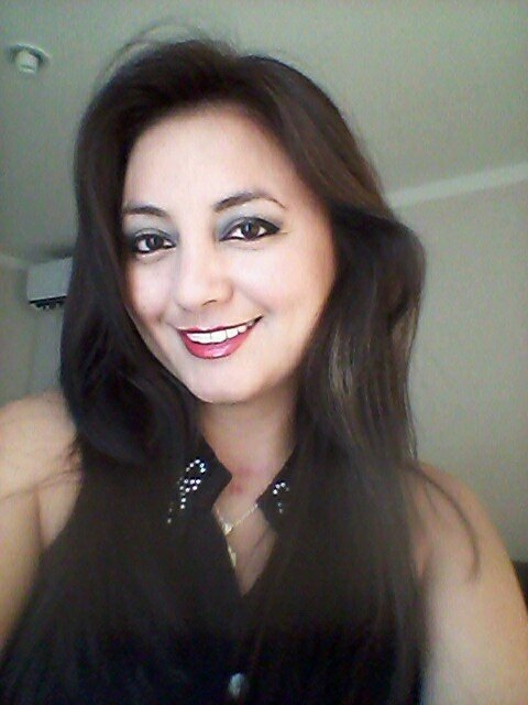 Quien no vive para servir no sirve para vivir.