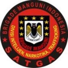 @Evelinesther_ ♥ || Brigade Manguni Indonesia