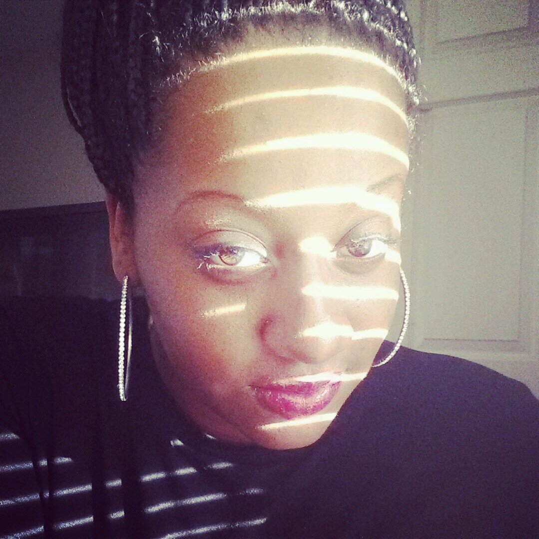 I have flaws,working progress pardon me.native american(waccamaw siouan tribe)black&white..♥♡♥ IG: prettyyy_mama_tee