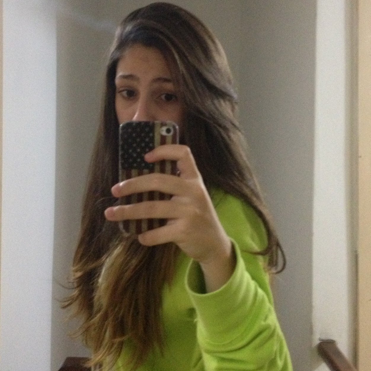 Hoje pensei sério: se me perguntassem o que mais desejo na vida, não saberia responder. Quero tudo. :::: Belieber ✌️
