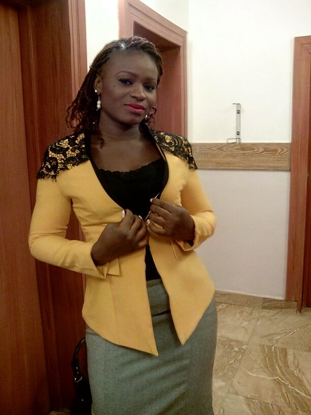 modeledianafato's profile picture. i am an artiste