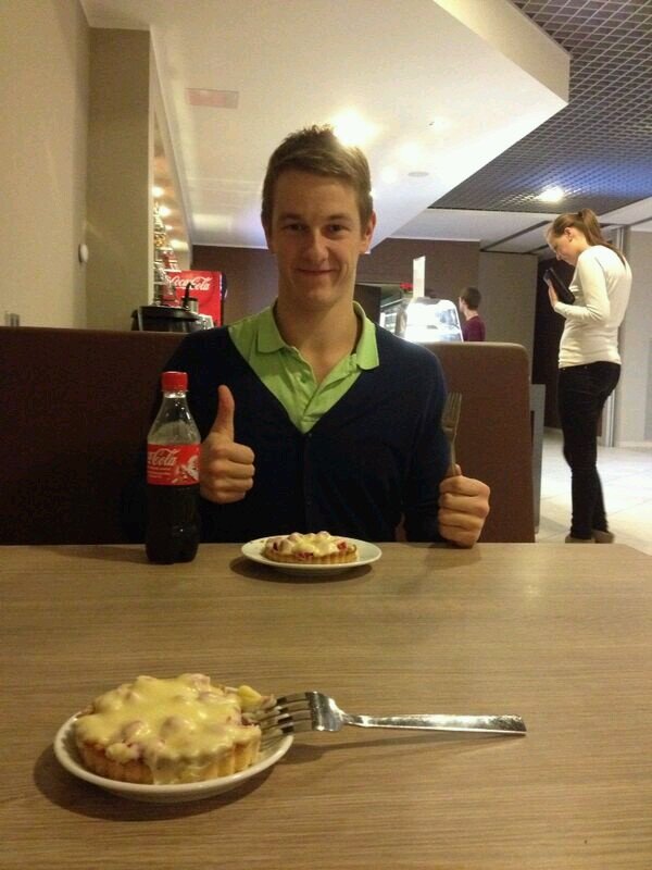 JayO_32's profile picture. 