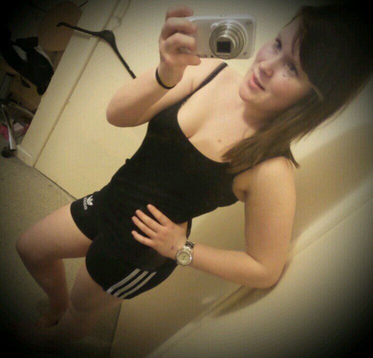 elfieroars's profile picture. 