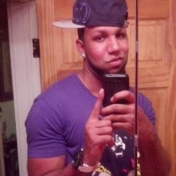 VLow29's profile picture. ( V.Low ) Artista, Ingenieror de musica, video . CEO de ( Hevy music, VF Visuals ) // Vlow2910@Gmail.com // instagram:  https://t.co/A91HeqBrD9