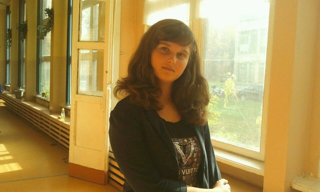 HelenaAless's profile picture. 