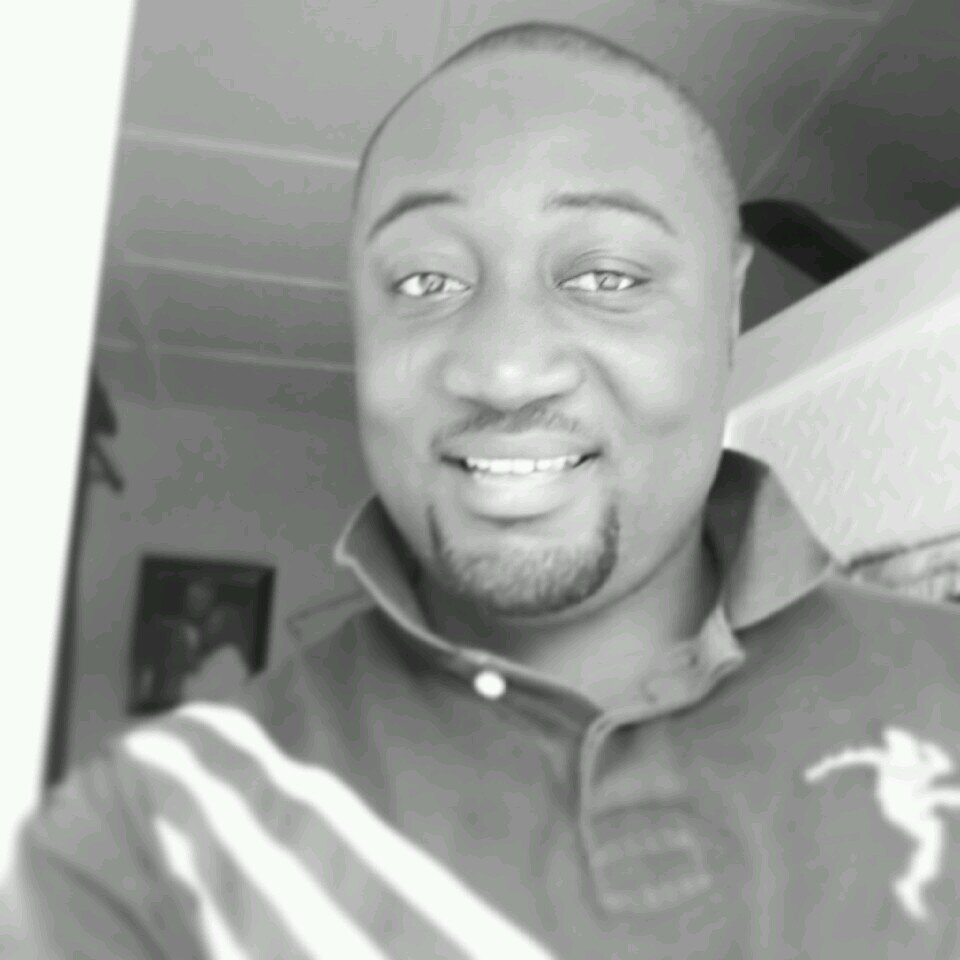 Like being myself! A great ManUtd fan and I love making friends!