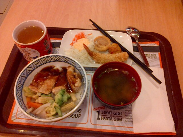 rahmaEdith's profile picture. 