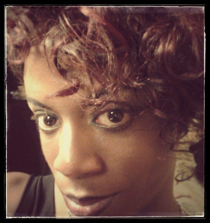 Single black ts just looking for NEW BEGINNING'S