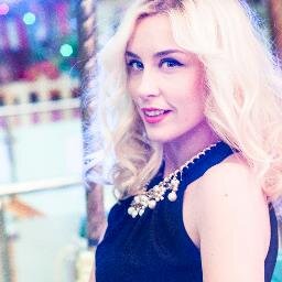 Dreamer/ Journalist 
editor @tlifefeed