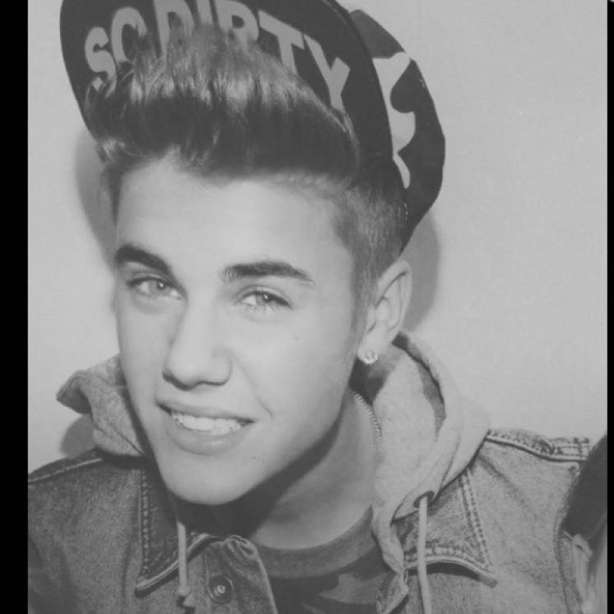 Justin Bieber= My life❤️
True Beliber❤️
Bizzle❤️ Walter❤️Jerry❤️❤️❤️❤️❤️