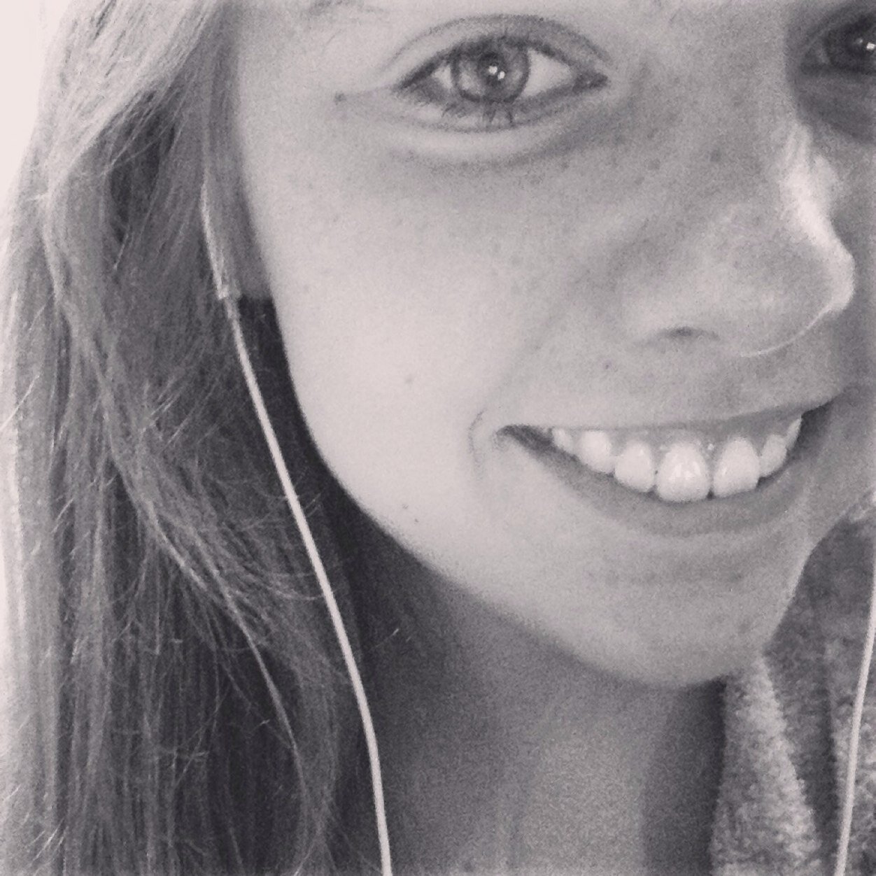 HeatherKnox1997's profile picture. Sport, food, sunny weather, friends, Harry Potter, The Hunger Games, animals = life complete.