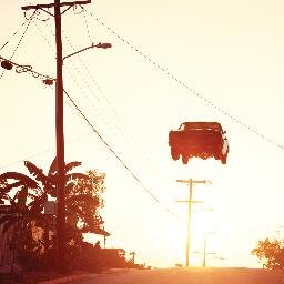 andreamacri85's profile picture. Potevamo stupirvi con effetti speciali, ma siamo per il normcore.