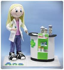 Recien graduada en farmacia, indignada, perraflauta y orgullosa de ello.