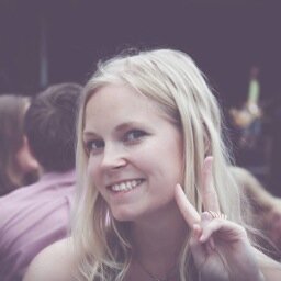 I tweet because more heads are better than one. About design and things that make an impression. Designer @Losogco