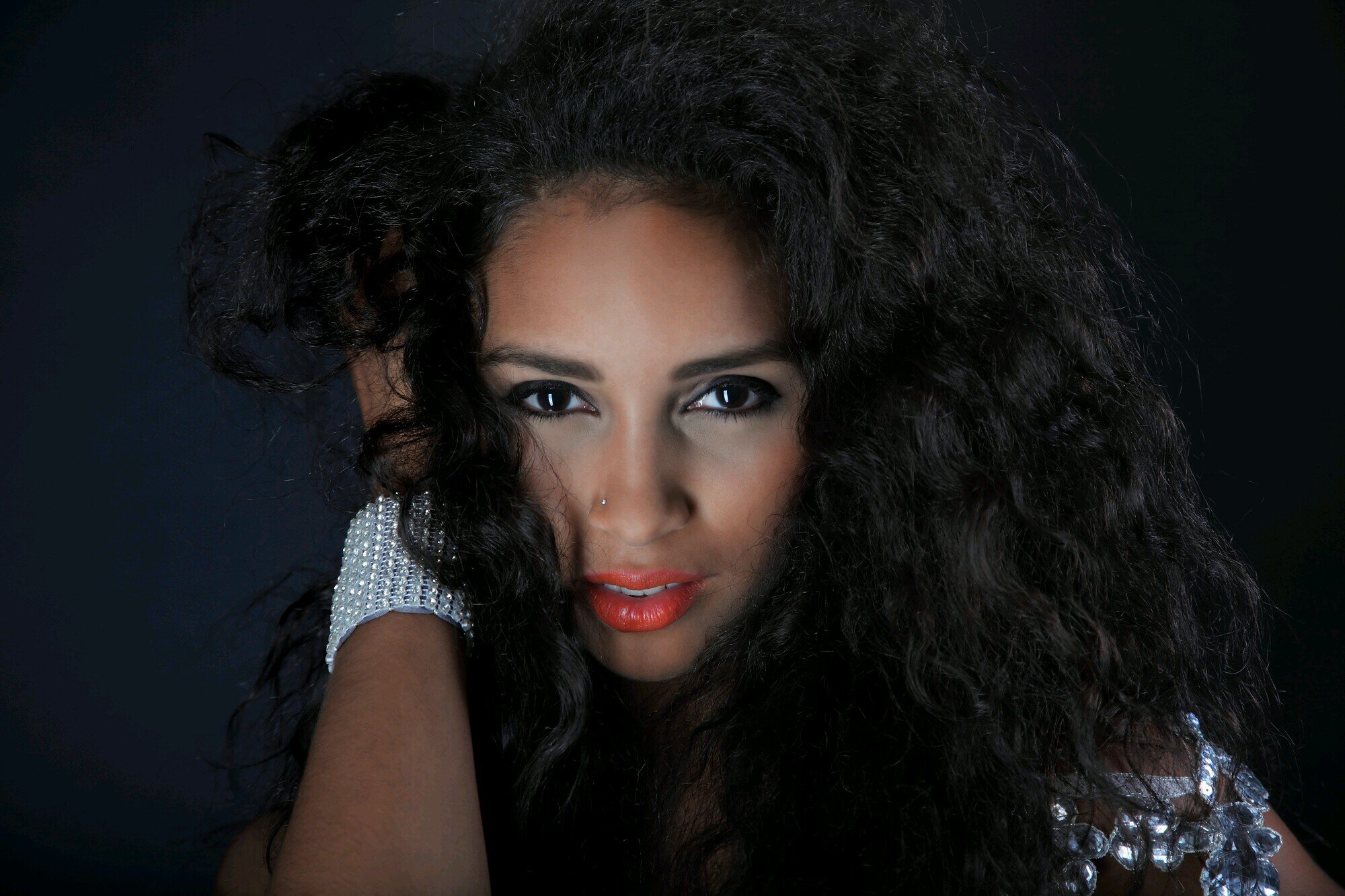 Bersy Cortez es bailarina, profesora, animadora y coreógrafa profesional de ritmos latinos. Fundadora y componente del grupo de chicas BERSYSTYLE.