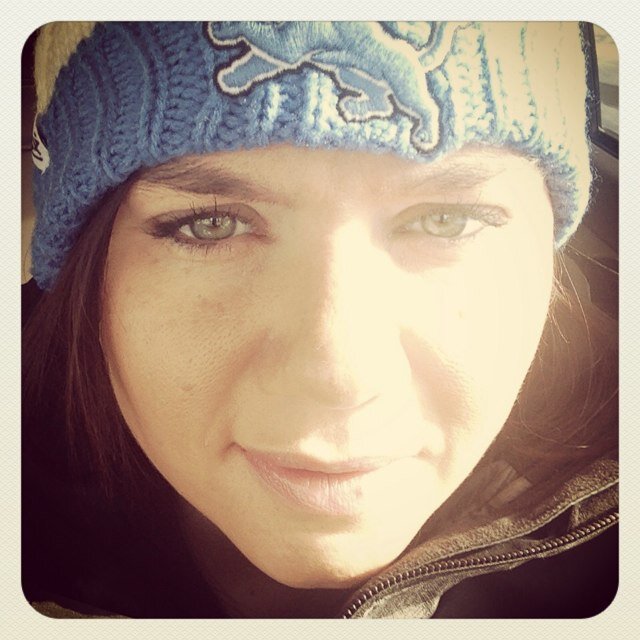 EnjoyAmyRose's profile picture. I like anything that makes me smile, which is pretty easy to do.. Most of the time. Love sports, music, movies and people. I'm forever a MI girl at heart!!