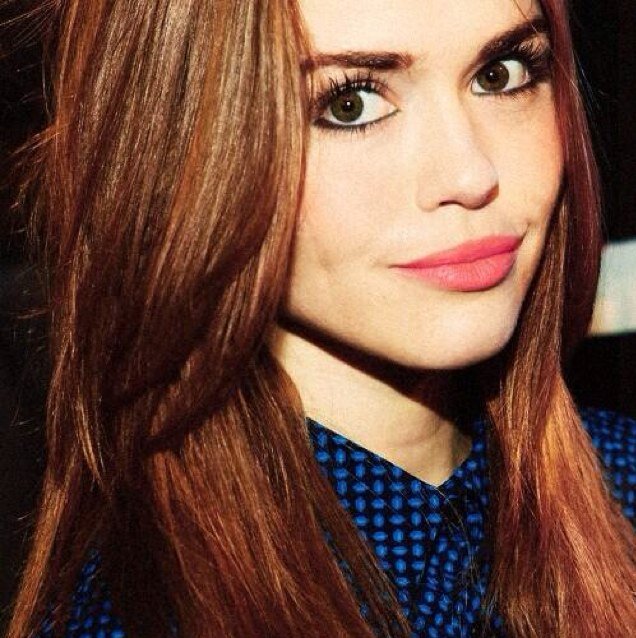 Watch me break and watch me burn. [THG~RP]