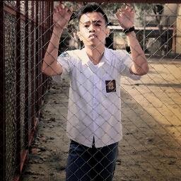 SabanMasiwang_'s profile picture. Sa'ban Nasrullah Masiwang | 09 des 1997 | software Engineering| fllback ? Mntion ! @RaraAyudyah_♥