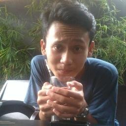 i LOVE ALLAH SWT, NABI MUHAMMAD SAW, MY PARENTS, AND MY FRIENDS...
DREAM, BELIEVE AND MAKE IT HAPPEN
@agnezmo
i'm singer !


:)
20 april 1995