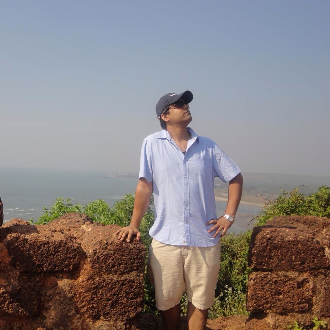 Entrepreneur | Restless to make India a better country
